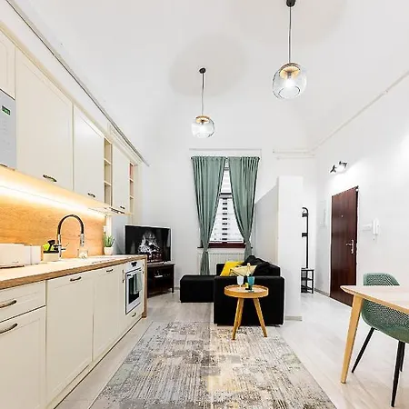 Apartament Mlynska Center With Private Parking