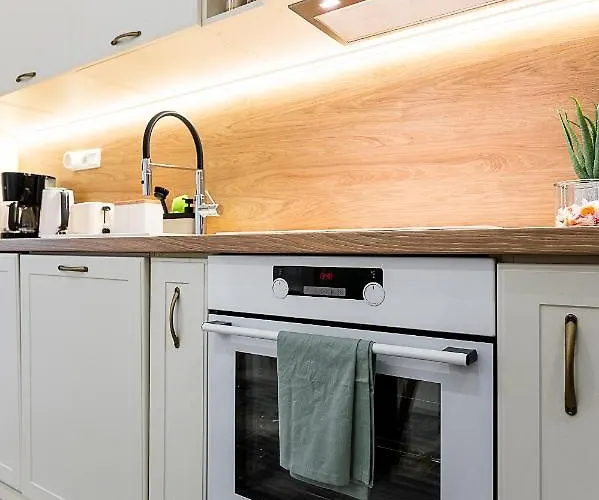 Mlynska Center With Private Parking דירה