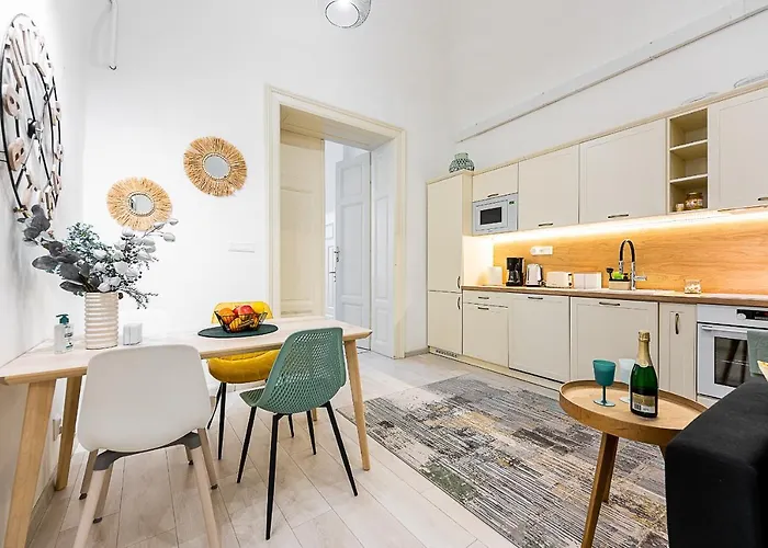 Mlynska Center With Private Parking *